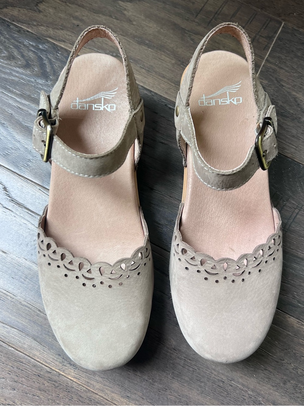 Dansko Light Tan Suede Scalloped Marta Ankle Strap Clog with 2” Heel Size 36/6